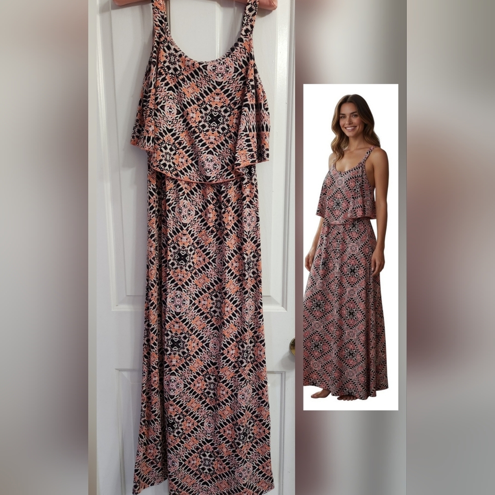 Pink Republic Tank  Maxi Dress Sleeveless Layered Geometric